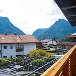 Design Alpenliebe - - - - Boutique-flair - - - - Hotel