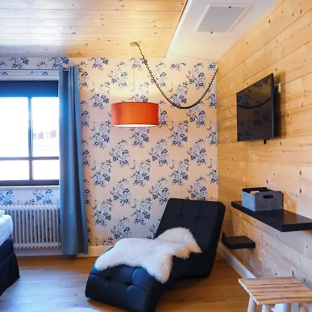 Hotel Design Alpenliebe - - - - Boutique-flair - - - - 2*