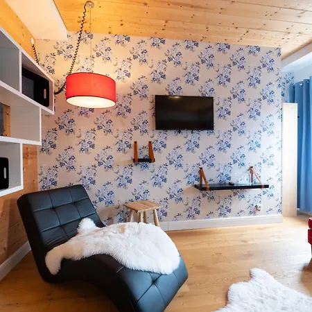 Design Alpenliebe - - - - Boutique-flair - - - - Hotel
