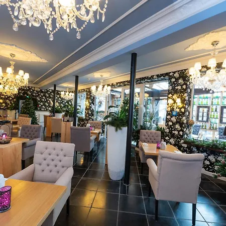 Design Alpenliebe - - - - Boutique-flair - - - - Hotel Inzell