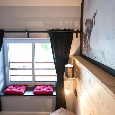 Design Alpenliebe - - - - Boutique-flair - - - - Inzell
