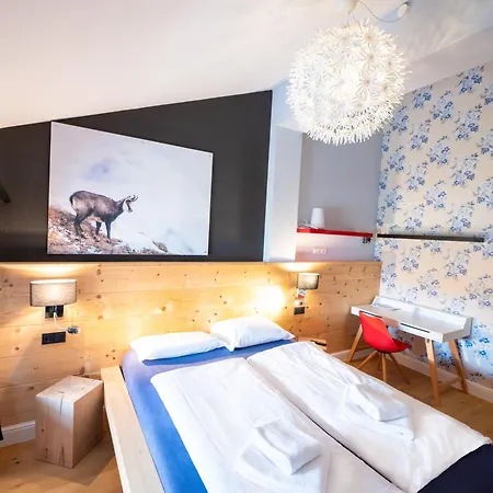 Design Alpenliebe - - - - Boutique-flair - - - -