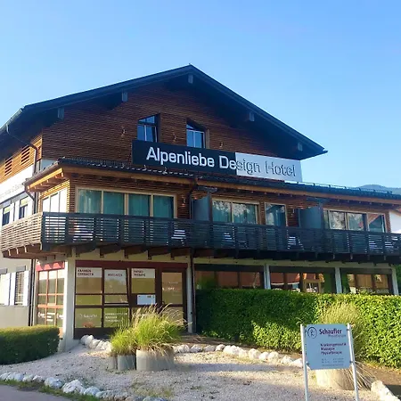 Design Alpenliebe - - - - Boutique-flair - - - - Hotel Inzell