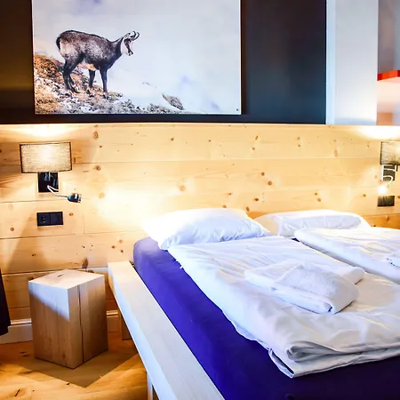Design Alpenliebe - - - - Boutique-flair - - - - Inzell
